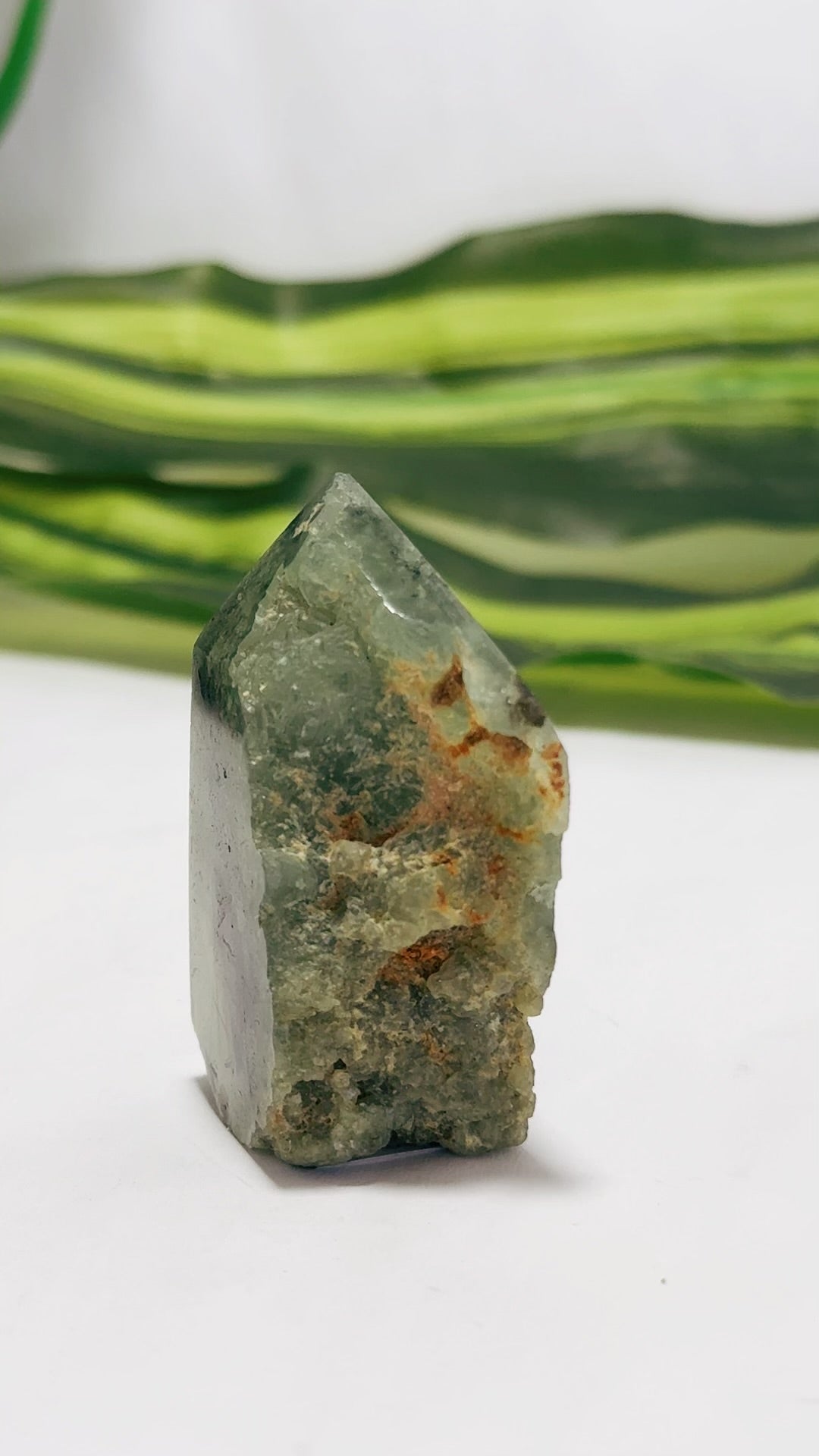 Prehnite Point 52g