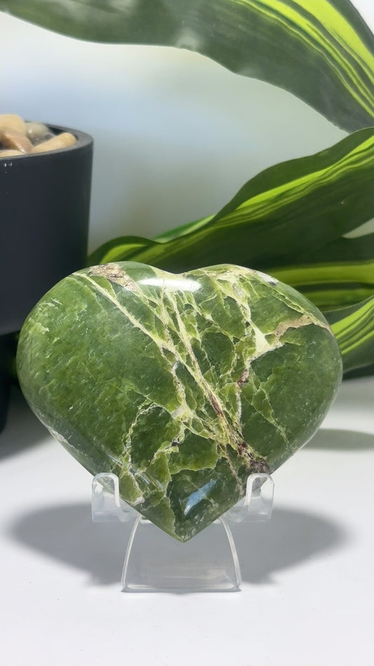 Tremolite Heart 200g