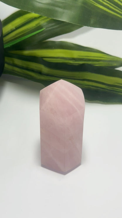 Rose Quartz Tower 370g