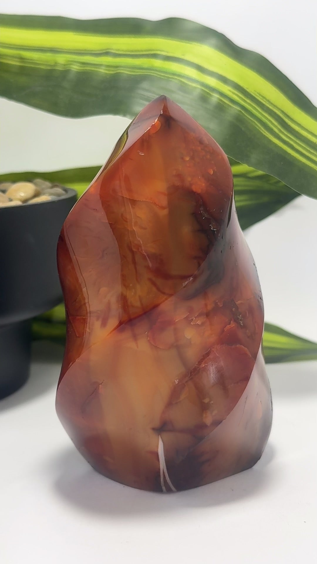 Carnelian Flame 1021g