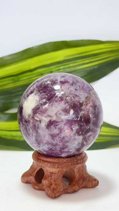 Purple Mica Sphere 274g