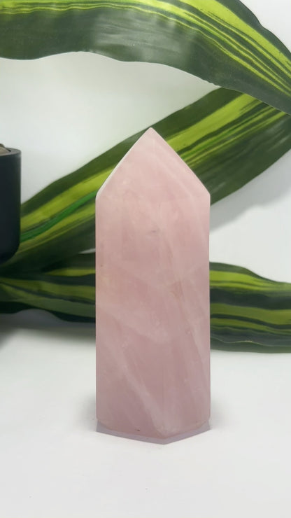 Rose Quartz Tower 370g