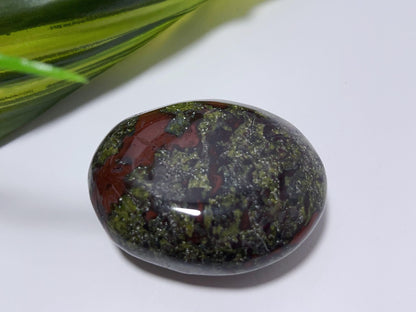 Dragon Blood Palm Stone - 103g