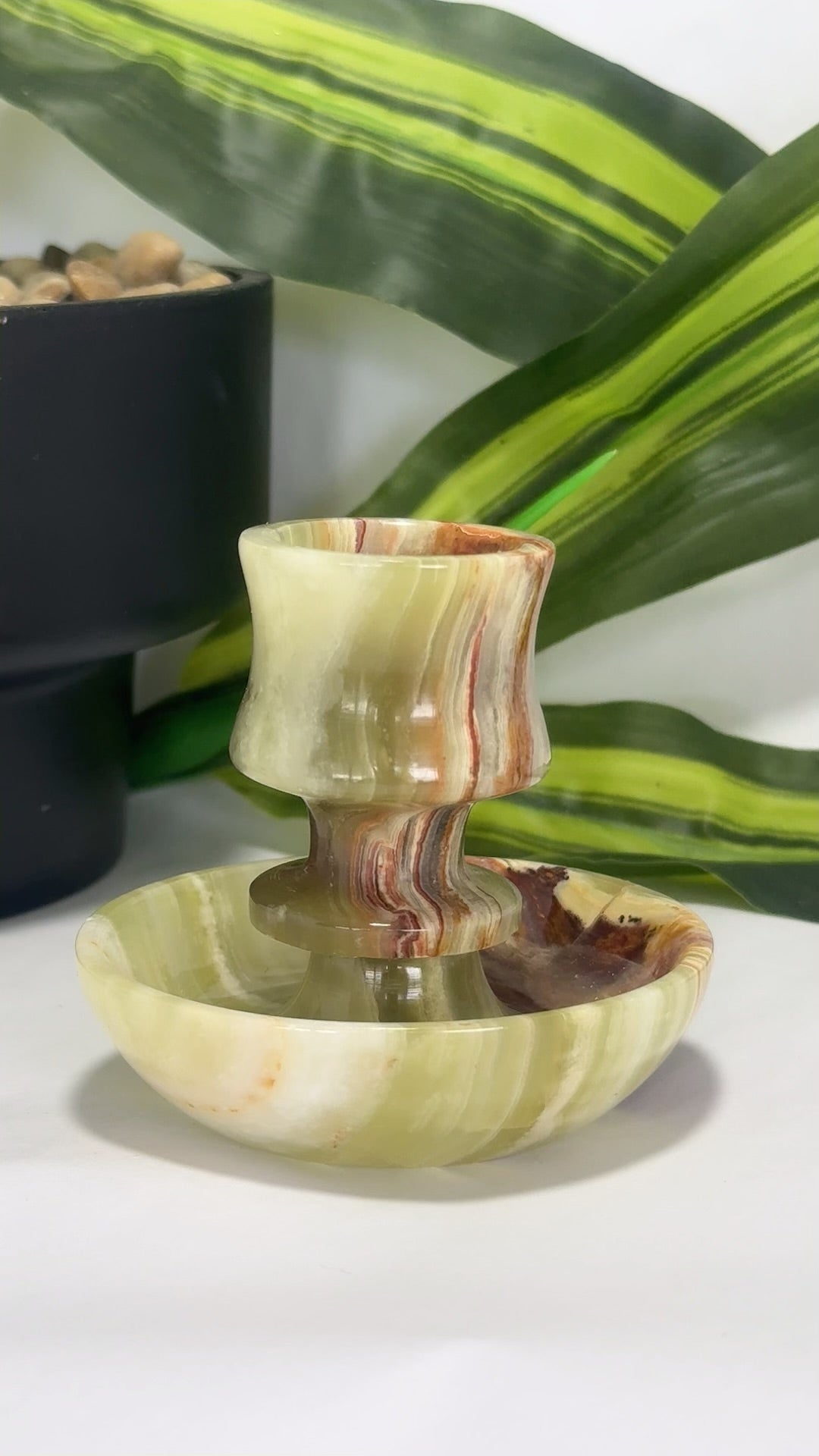 Green Banded Onyx Candle Holder 214g