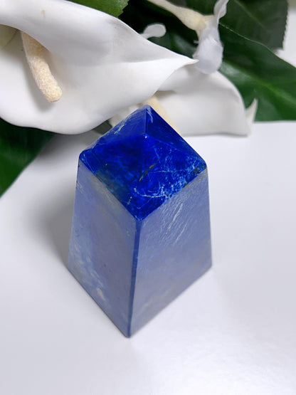 Lapis Lazuli with Lazurite Tower 432g