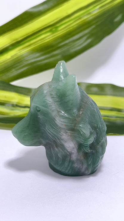 Green Aventurine Wolf Head 188g