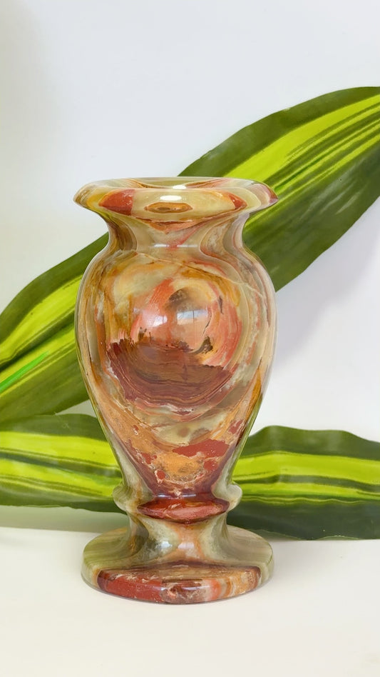 Green Banded Onyx Vase 534g