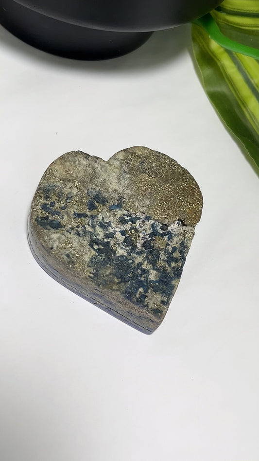 Afghanite Heart UV 220g