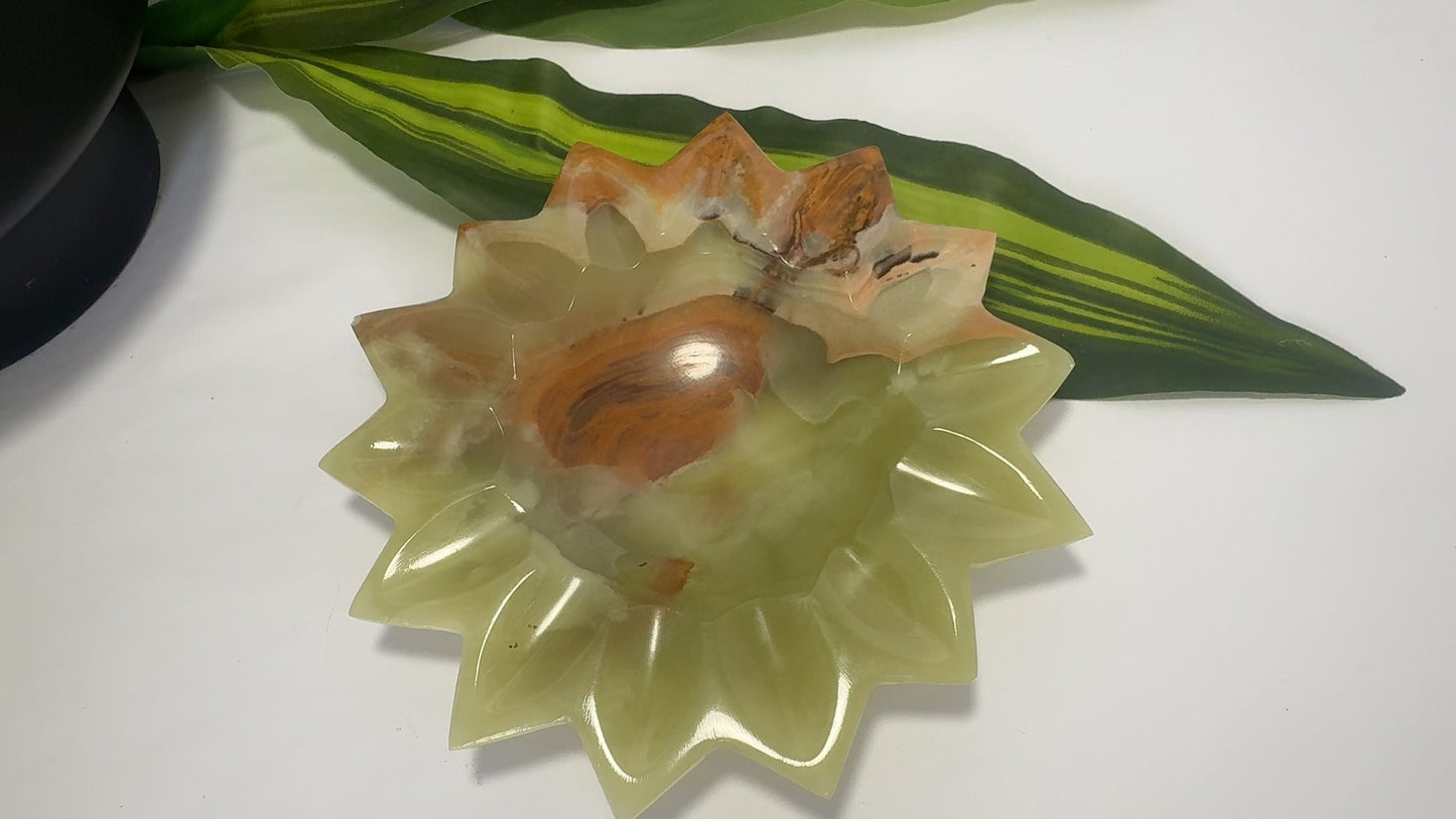 Green Banded Onyx Sunflower Bowl 310g