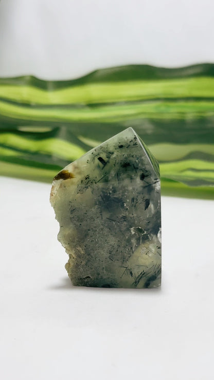 Prehnite Point 52g