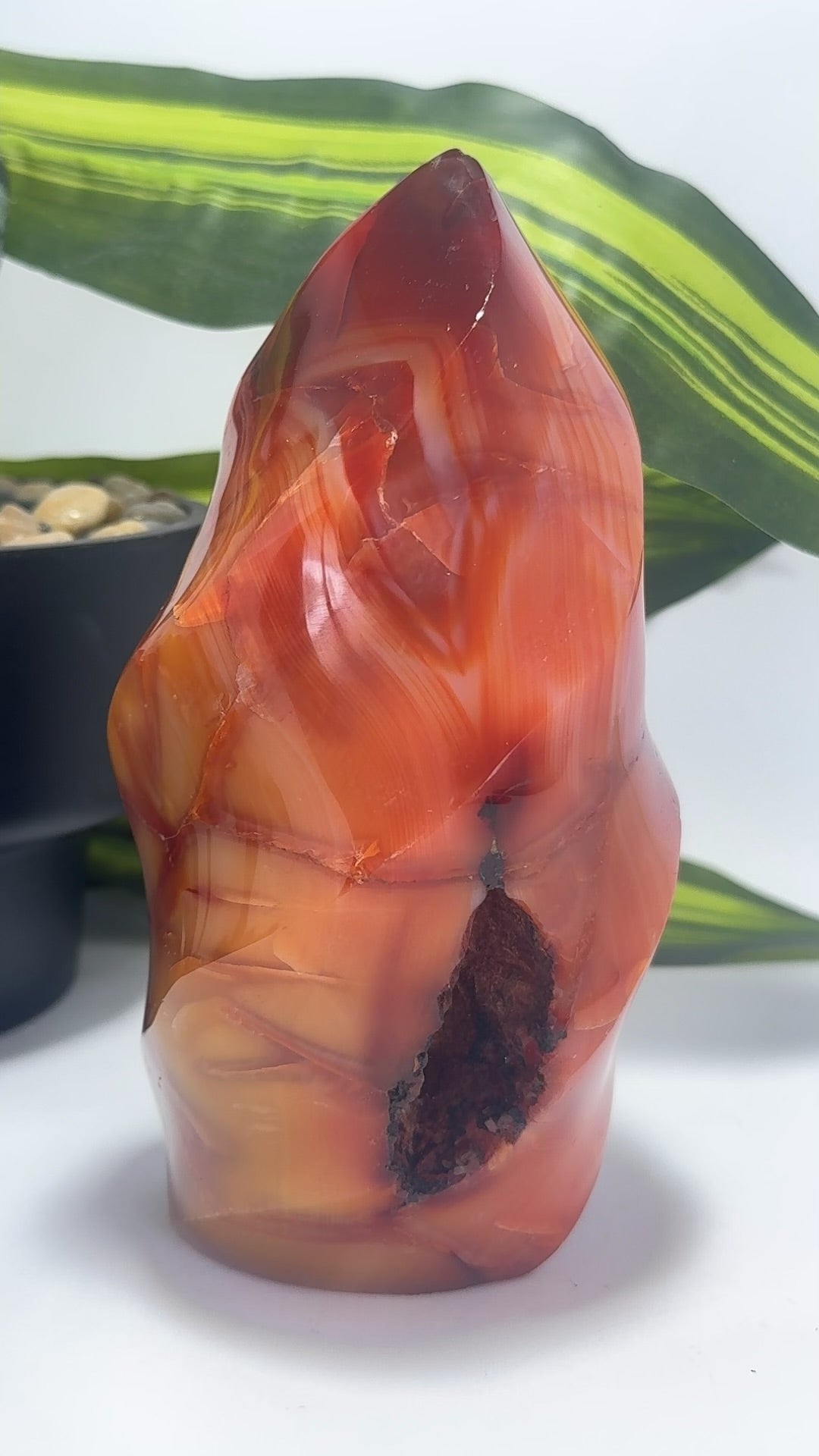 Carnelian Flame 1266g