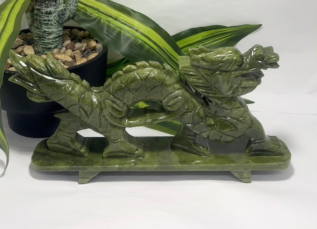 Chinese Jade Dragon 1276g