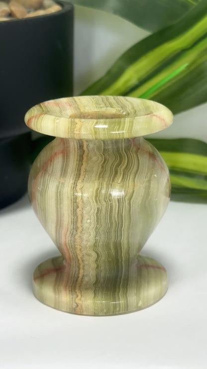 Green Banded Onyx Vase 270g