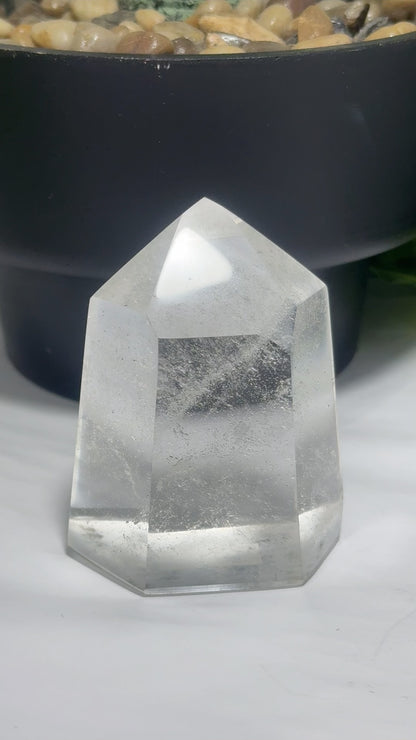 Clear Quartz Tower 266g