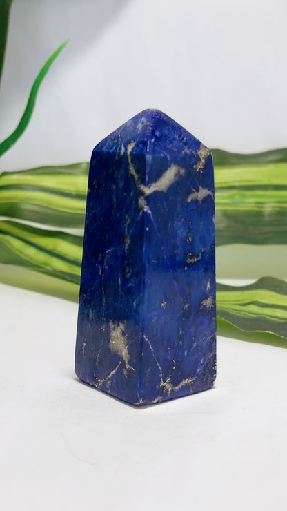 Lapis Lazuli Tower 186g