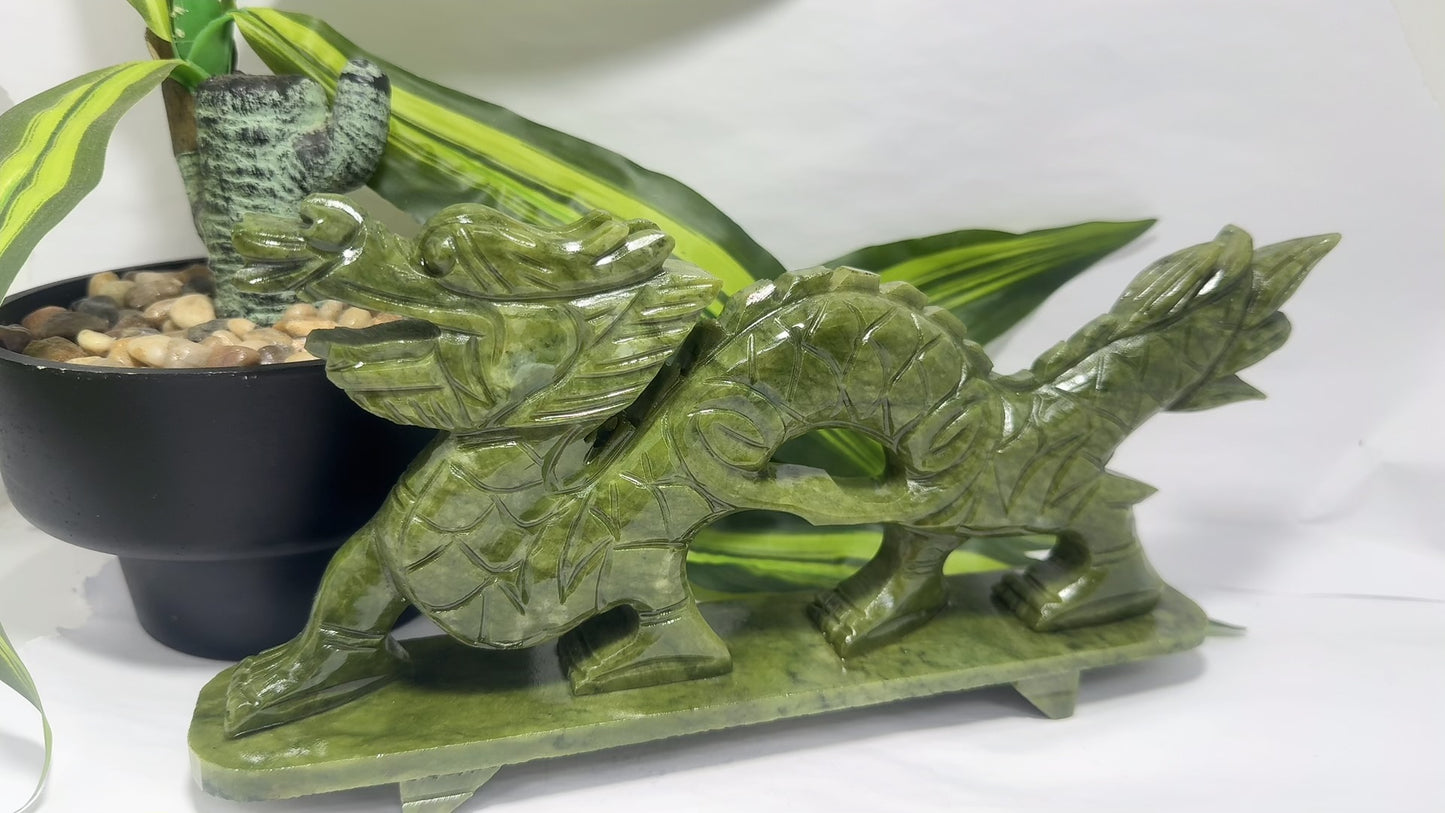 Chinese Jade Dragon 1276g