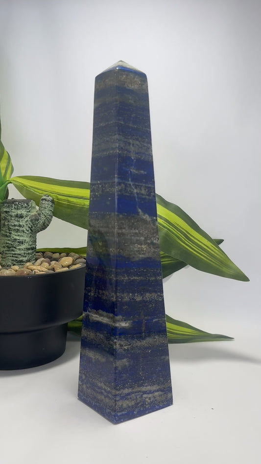 Lapis Lazuli Tower 1.4kg