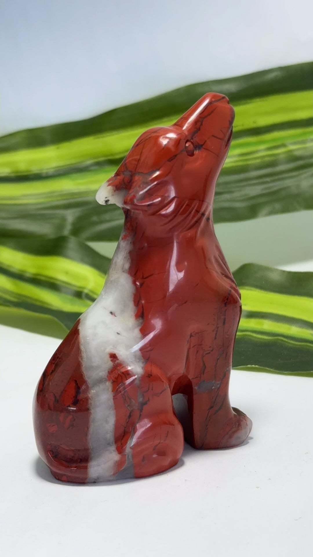 Red Jasper Wolf 176g