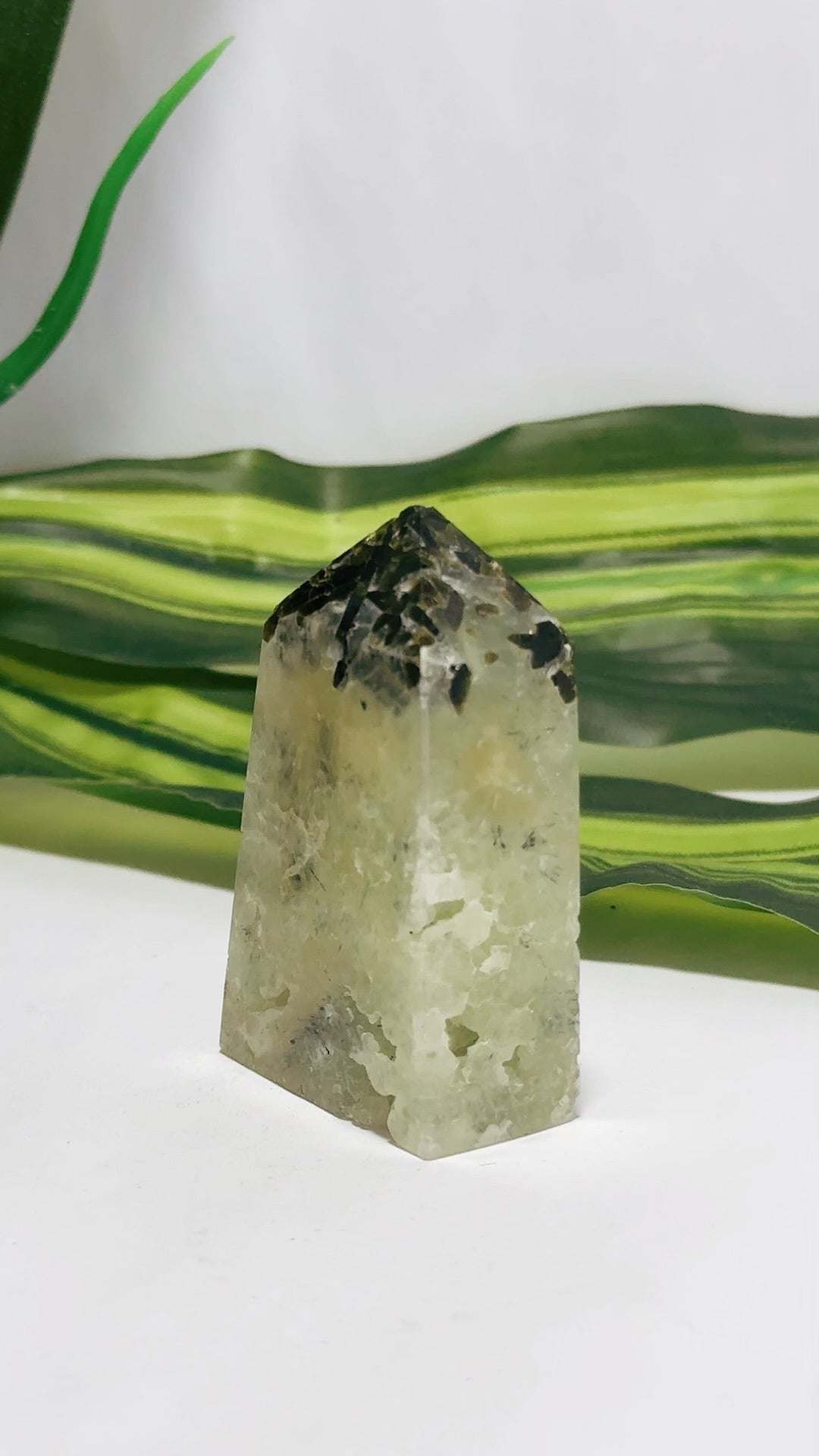 Prehnite Point 92g