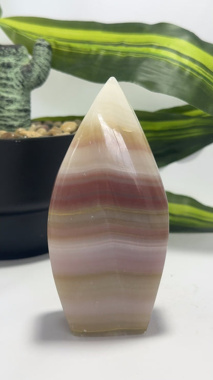 Pink Pistachio Calcite Flame 522g