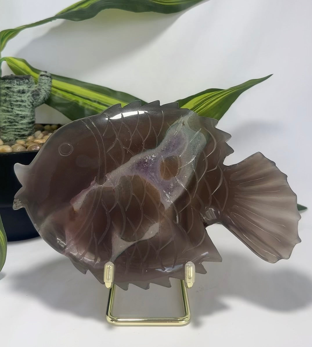 Agate/ Amethyst Fish with Stand 552g