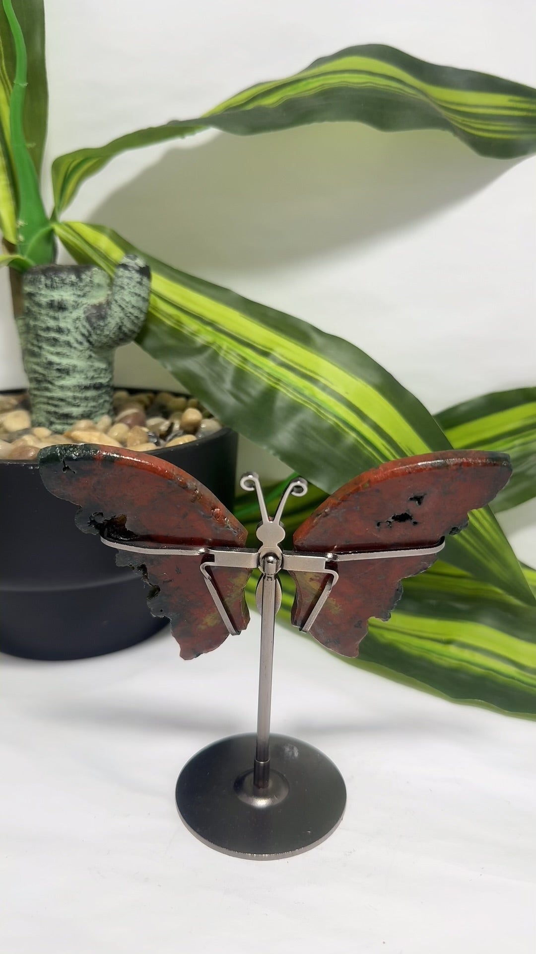 Jasper Butterfly on Stand 3pc 150g