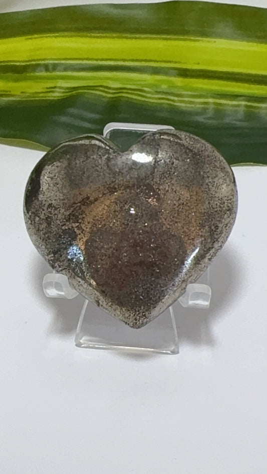 Pyrite Heart 158g