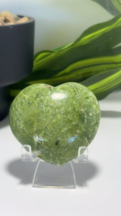 Tremolite Heart 131g