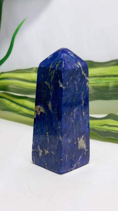 Lapis Lazuli Tower 186g