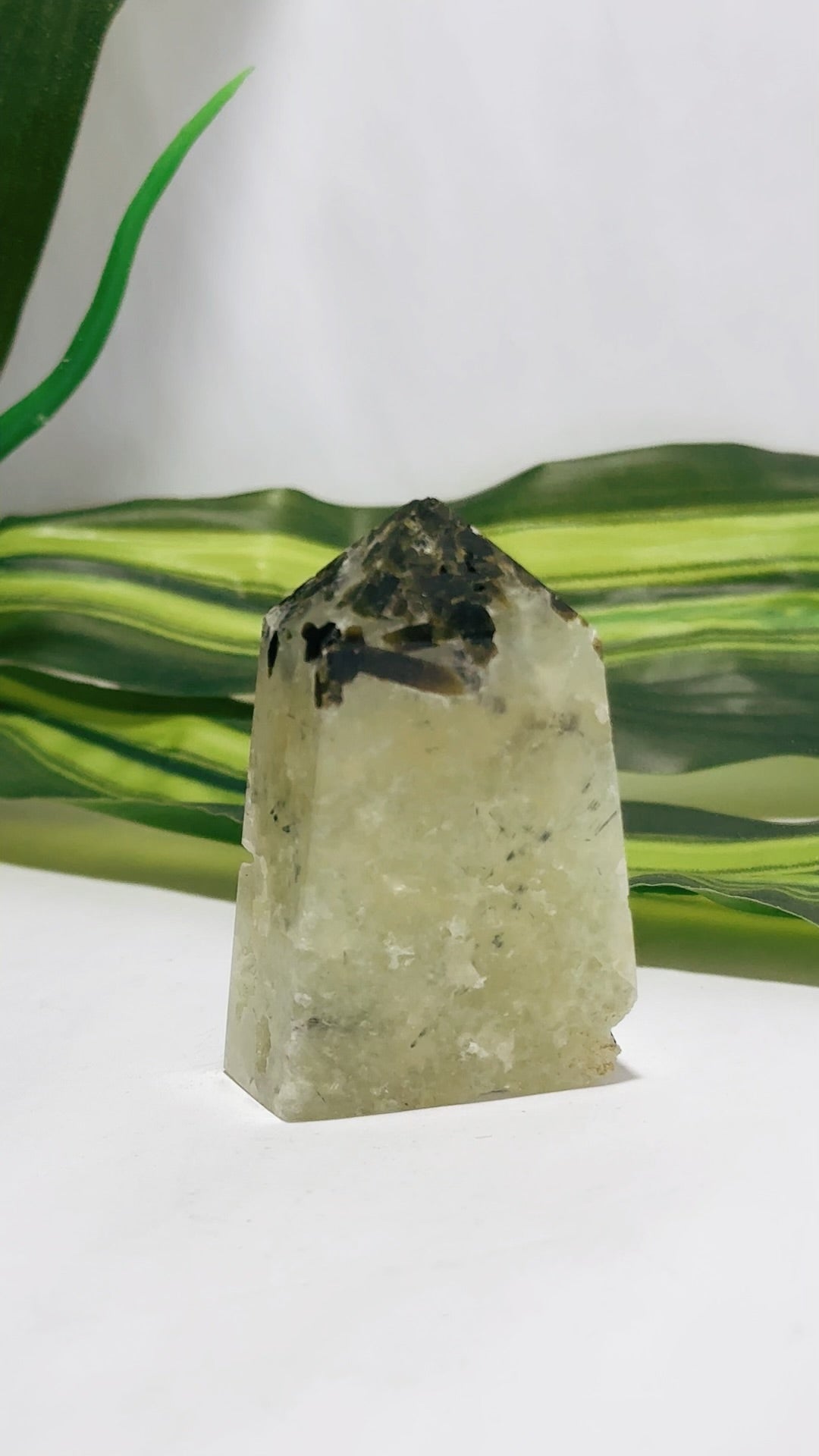 Prehnite Point 92g