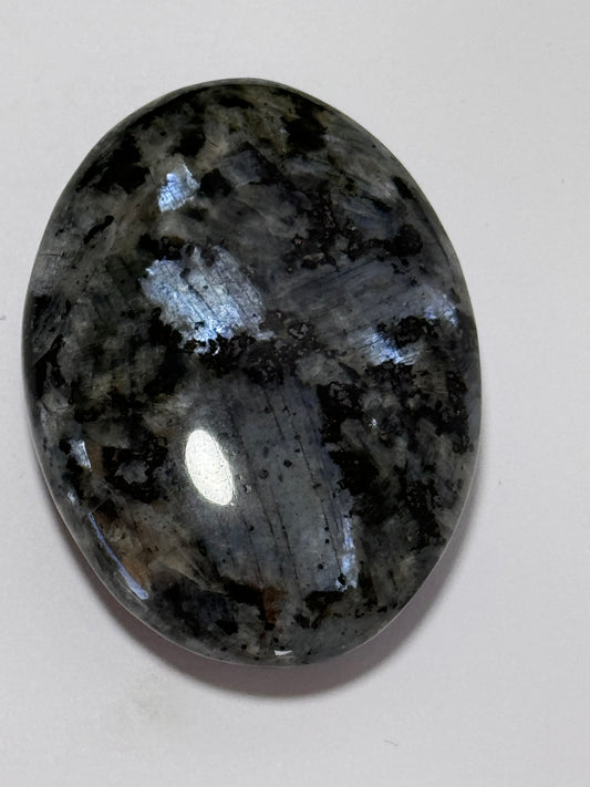 Larvikite Palm Stone 94g