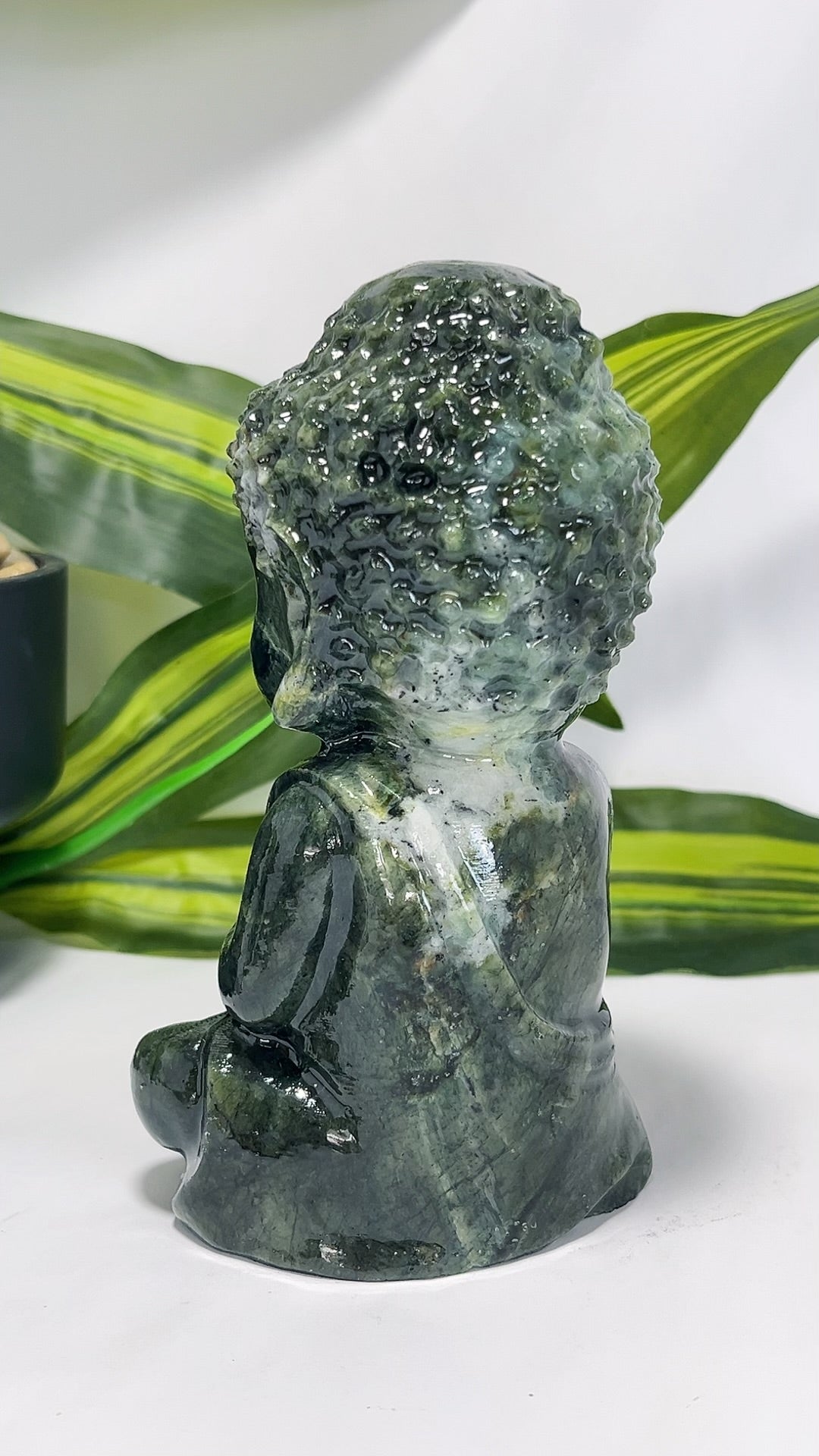 Serpentine Buddha 1.1kgs