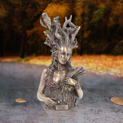 Mother Earth Gaia Bust 26cm