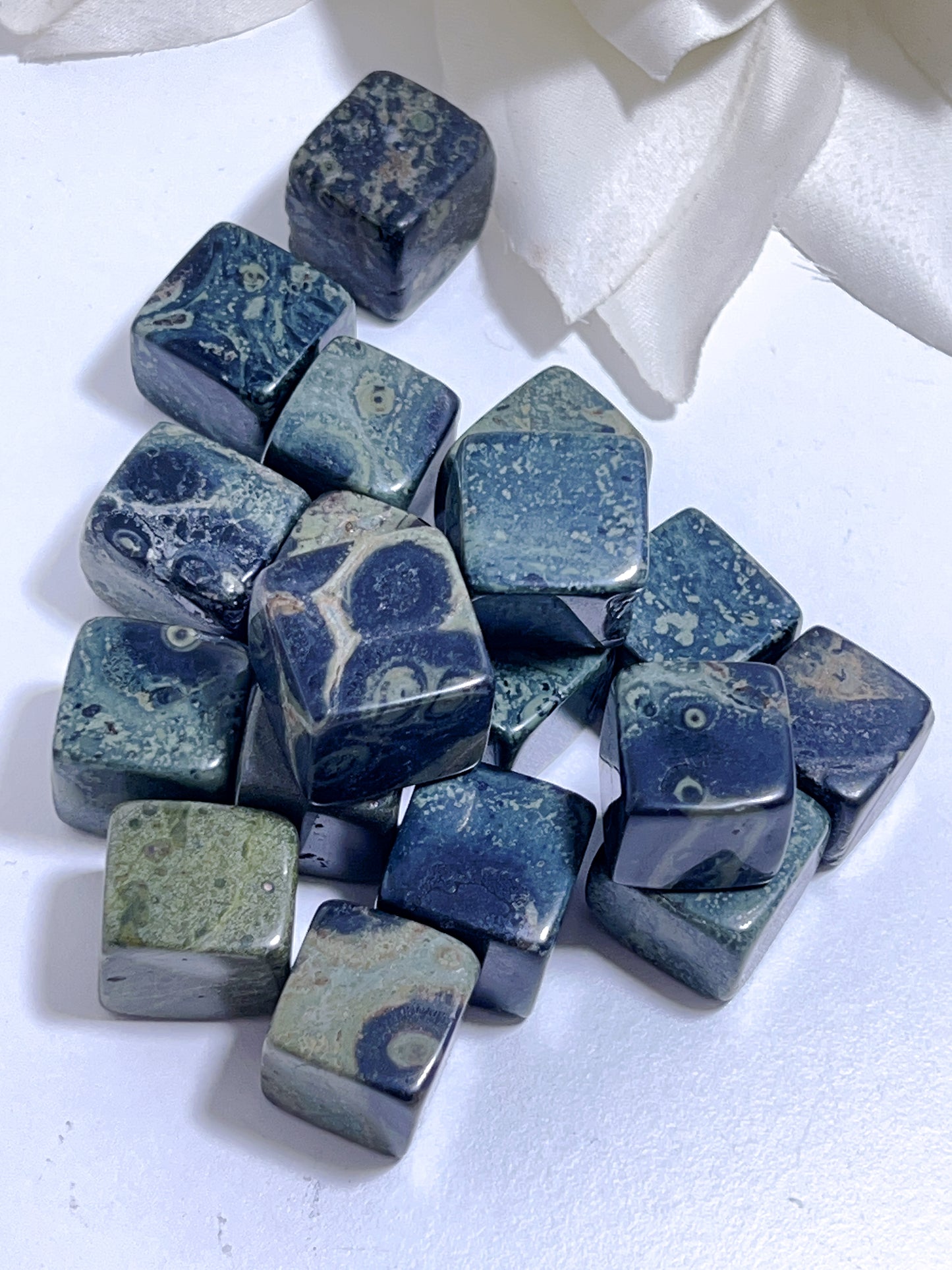 Kambaba Jasper  Cube Tumble