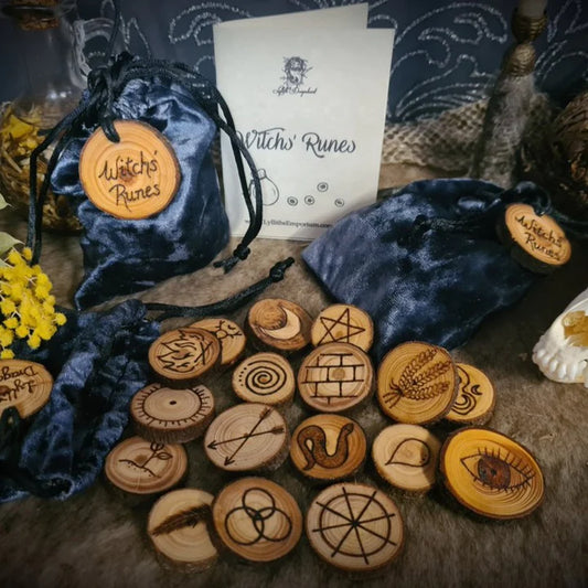 Witches Runes Set in Velveteen Handmade Bag