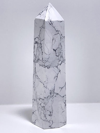 Howlite Tower 722G